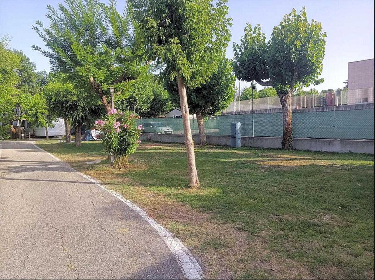 فندق L'Oasi Di Lulu' سينِغاليا المظهر الخارجي الصورة